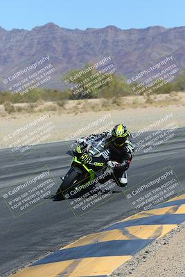 media/Mar-24-2025-Moto Forza (Mon) [[57ce5c5cff]]/1-Advanced Group/Session 3 (Turn 6 Inside)/